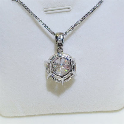 Eternal Shine: 10 Carat Moissanite 925 Sterling Silver Pendant Necklace