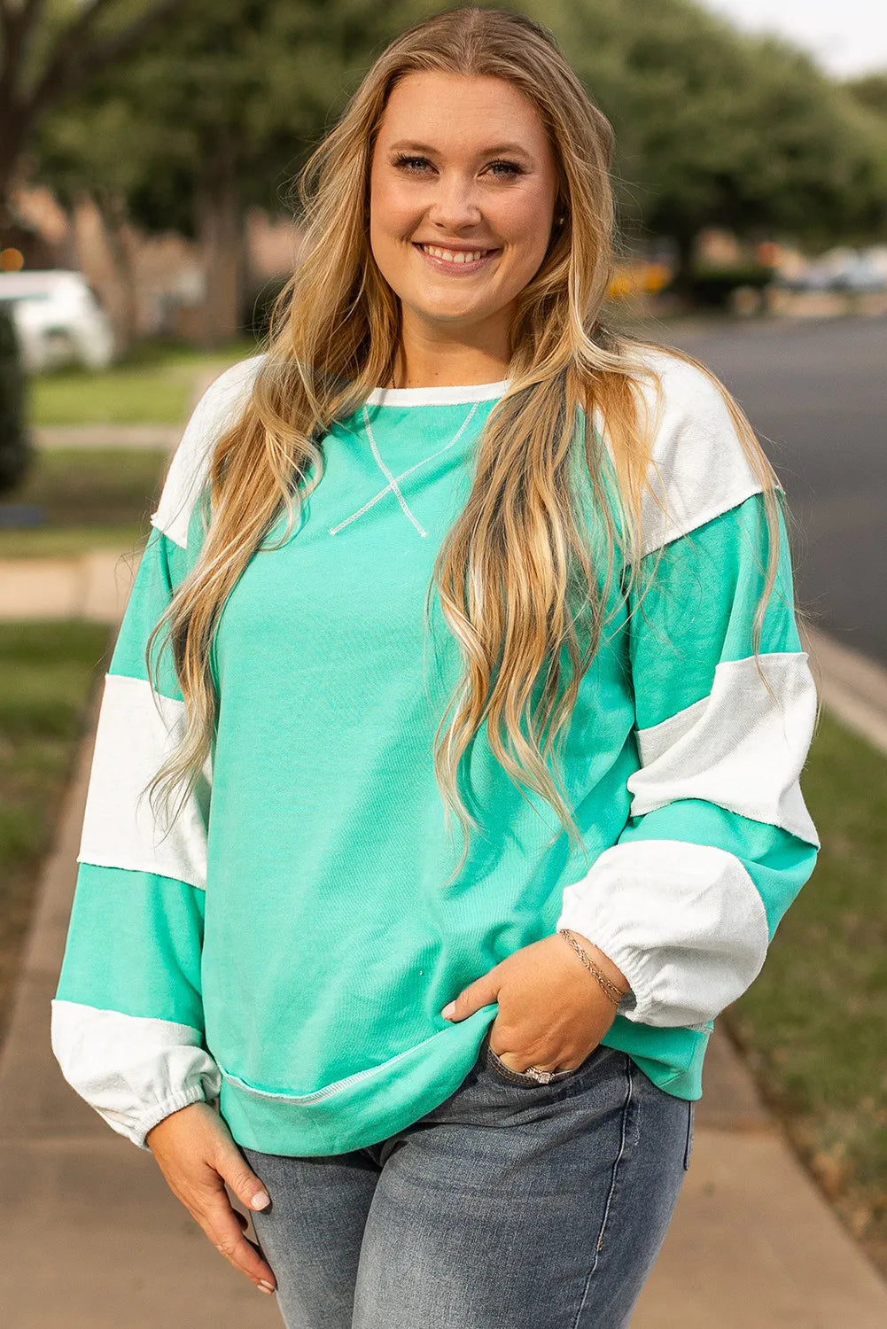 Exposed Seam Color Block Long Sleeve Sweatshirt