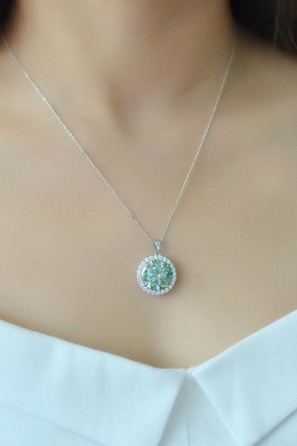 Eternal Gleam: 10 Carat Moissanite Pendant Platinum-Plated Necklace